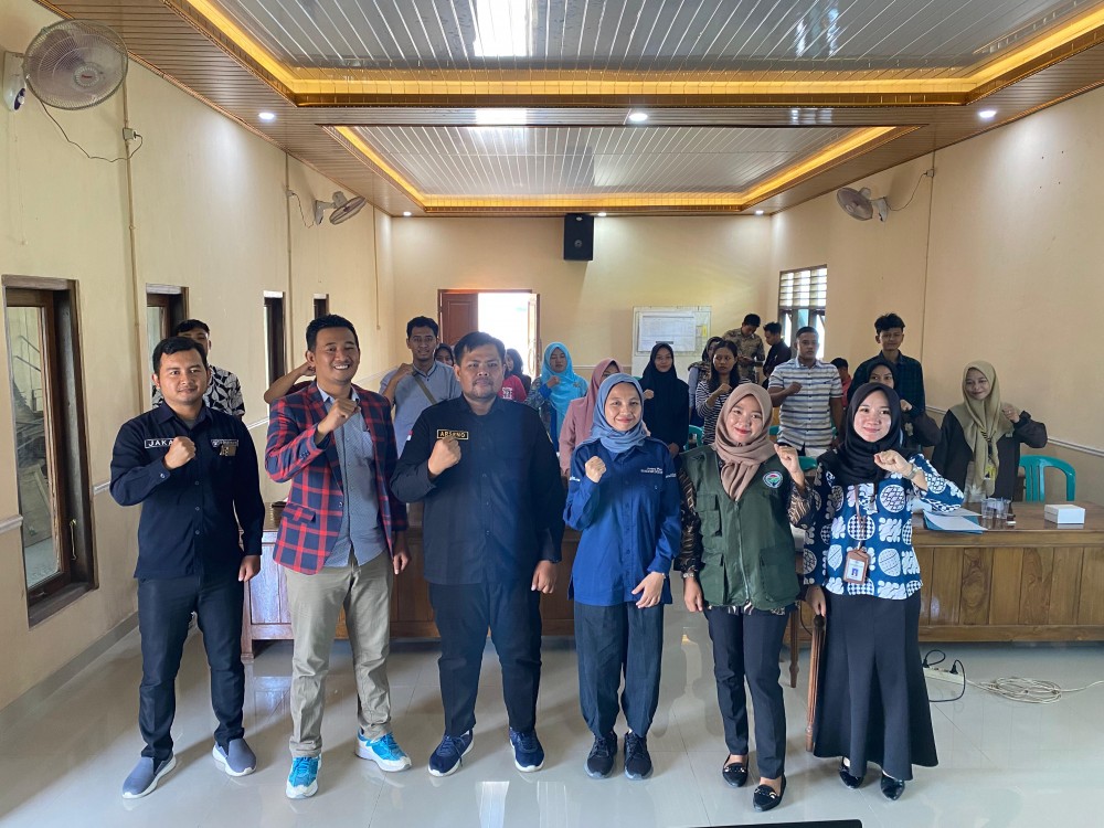 BERSAMA JAWA POS DAN DISKOMINFO GROBOGAN PEMDES TAMBIREJO ADAKAN PELATIHAN JURNALISTIK DESA 