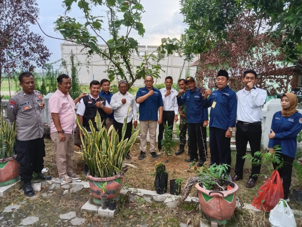 KPPS DESA TAMBIREJO TURUT HIJAUKAN BUMI