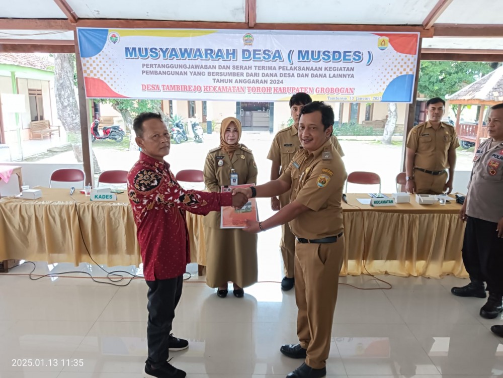 Camat Toroh Indah Dwi Handayani Hadiri MDST Tambirejo