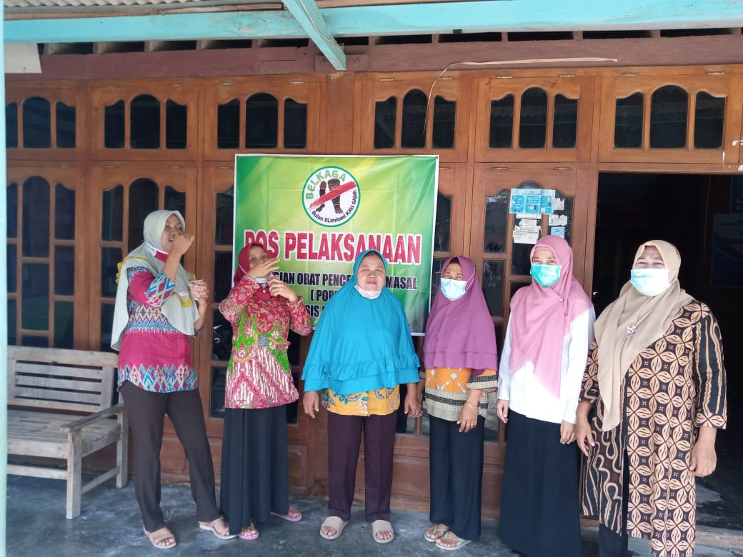 Kader Kesehatan Serentak Bagi Obat Cegah Penyakit Kaki Gajah